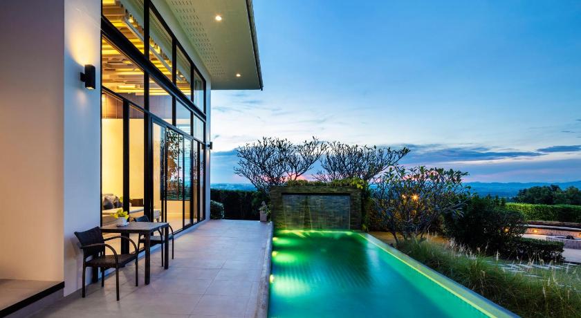 カオヤイ The Private Pool Villas at Civilai Hill Khao Yai 4つ星 ホテル 外観