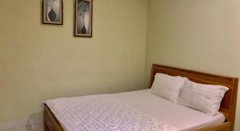 Image of Deluxe Double Room with Shower 7