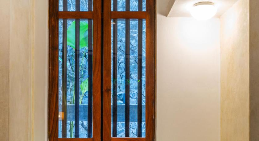 รูปของดีลักซ์ สำหรับ 3 คน (Deluxe Triple Room) 10