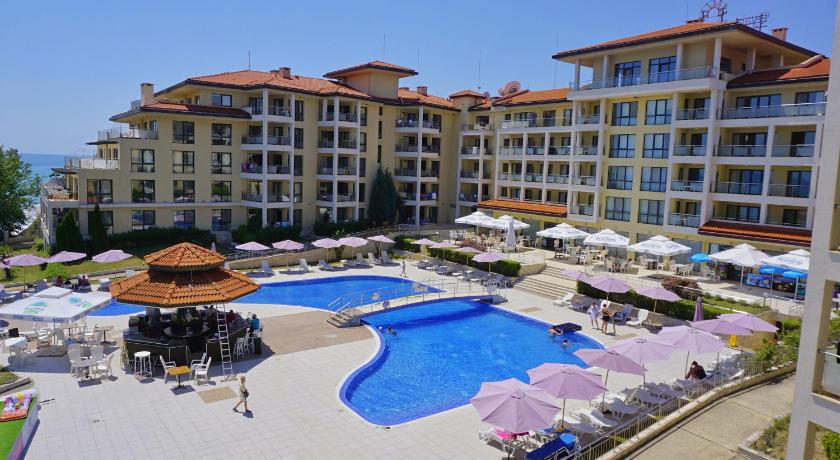 Апартаменти Бяла Биич - Apartments Byala Beach