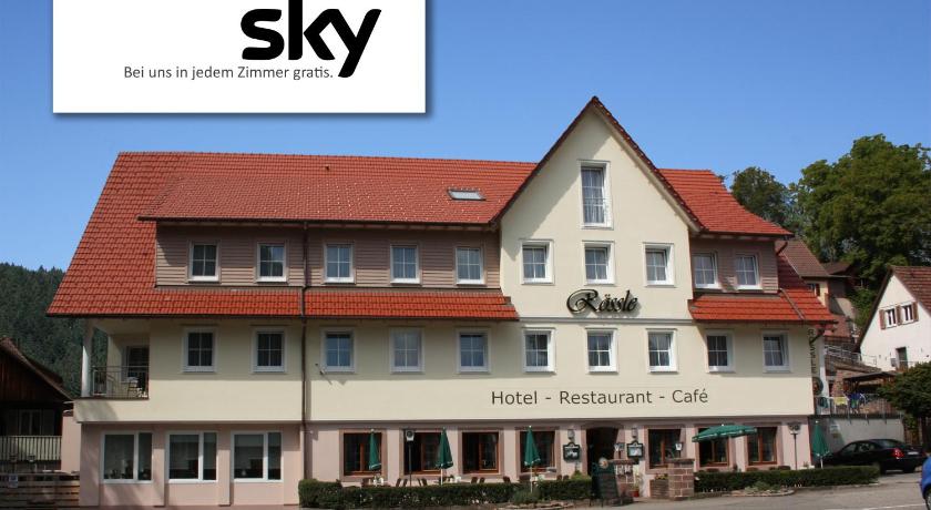 Hotel Rossle Berneck — Hotel in Altensteig