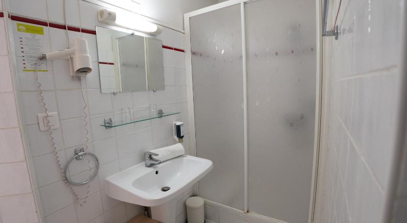 Image of Double Room 7