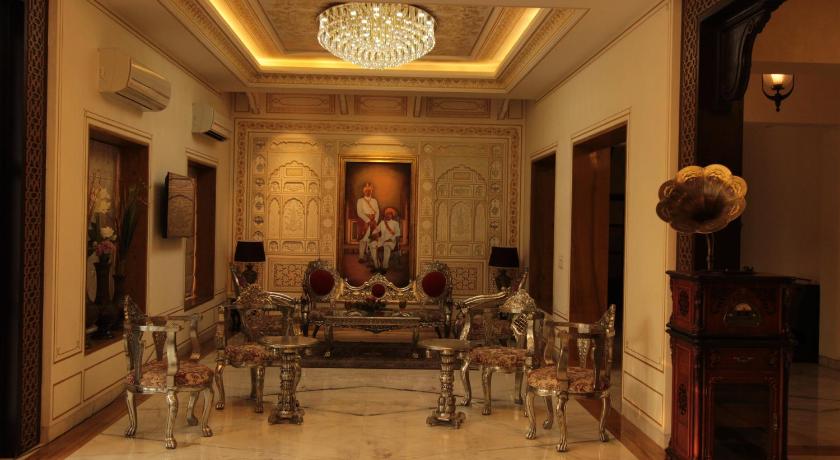 Grand Uniara - A Heritage Hotel