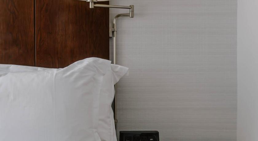 Image of Small Double Room 11