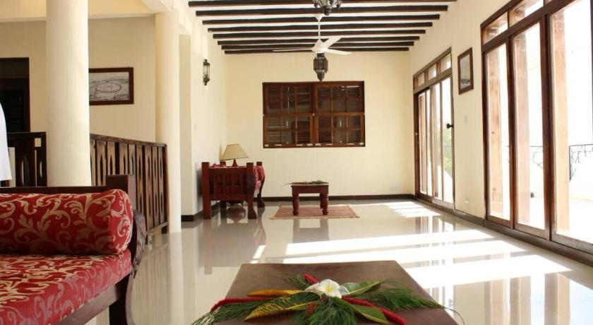 รูปของวิลลาแบบสามห้องนอน (Three-Bedroom Villa) 10