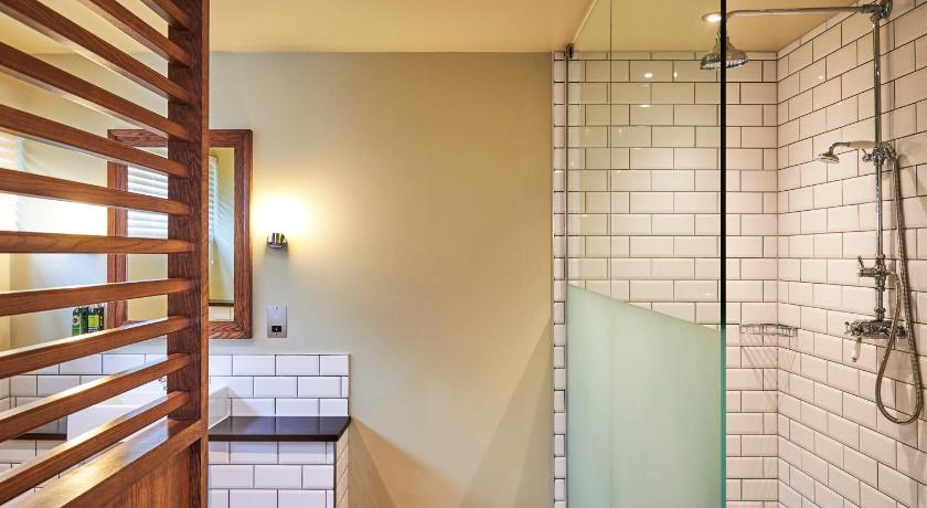 Image of Junior Suite 9