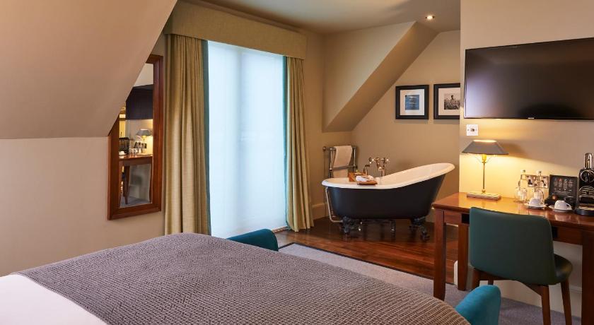 Image of Junior Suite 0
