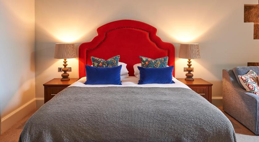 Image of Suite 6