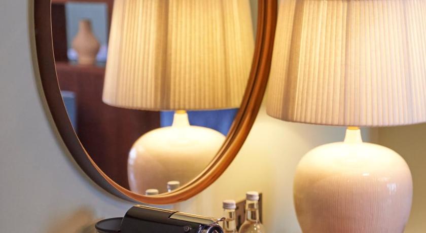 Image of Signature Suite 10