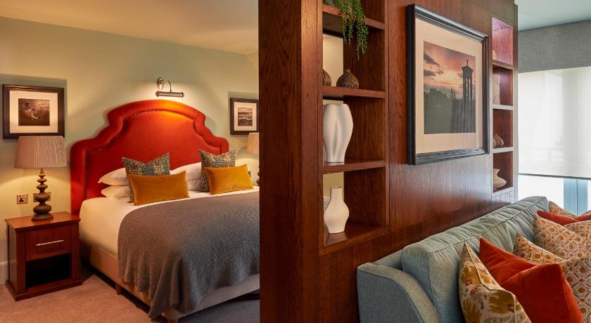 Image of Signature Suite 1
