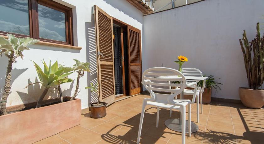 Image of Budget Standard double room with terraze (2 Adultos) - Annex 10