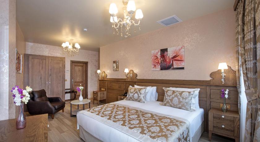 Perapolis Hotel - image 8