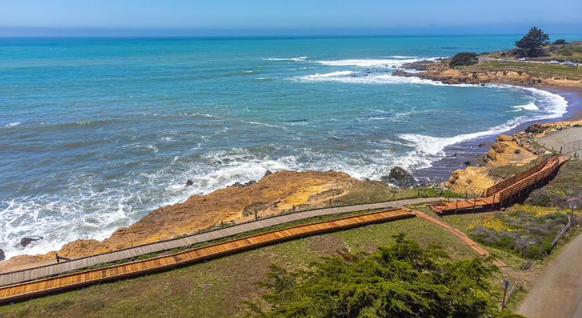 Cambria (CA) Windrush Inn - Cambria 4-Star Accommodation amenity