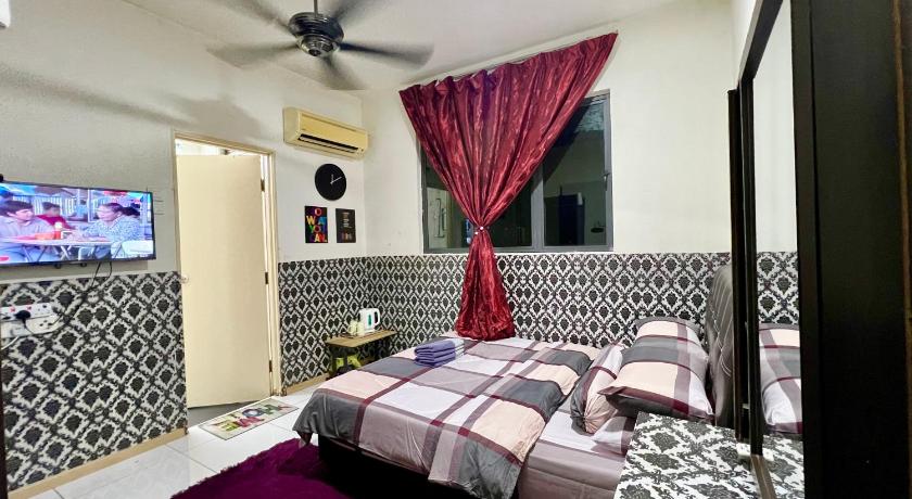 シャーアラム Ayra Homestay Vista Alam 3つ星 ゲストハウス レストラン