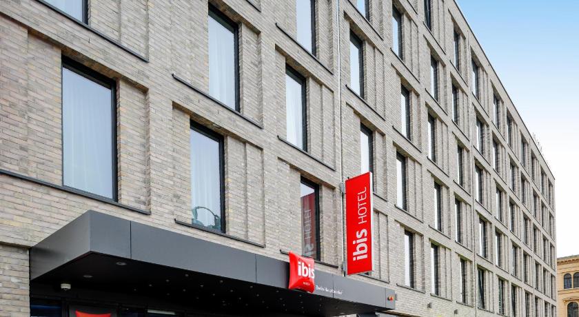 Berlin ibis Berlin Hauptbahnhof 3-Star Hotel room