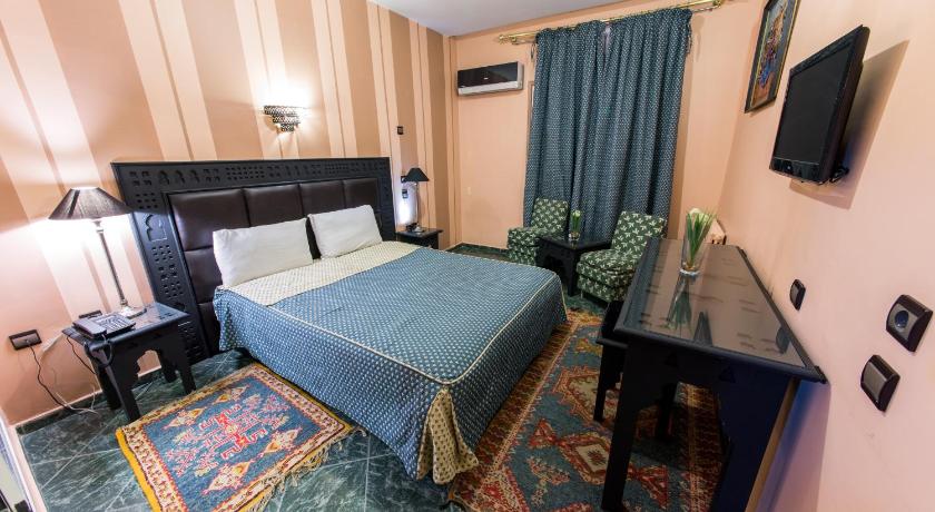 Hotel Akouas photo
