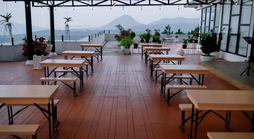 Beth Kasegaran Theresia Hotel - image 23