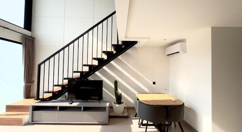 The R Apartment Pererenan - image 6
