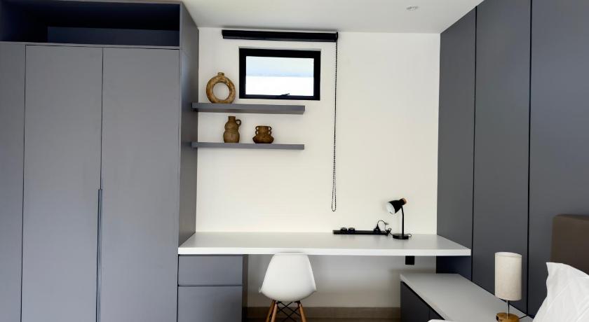The R Apartment Pererenan - image 39