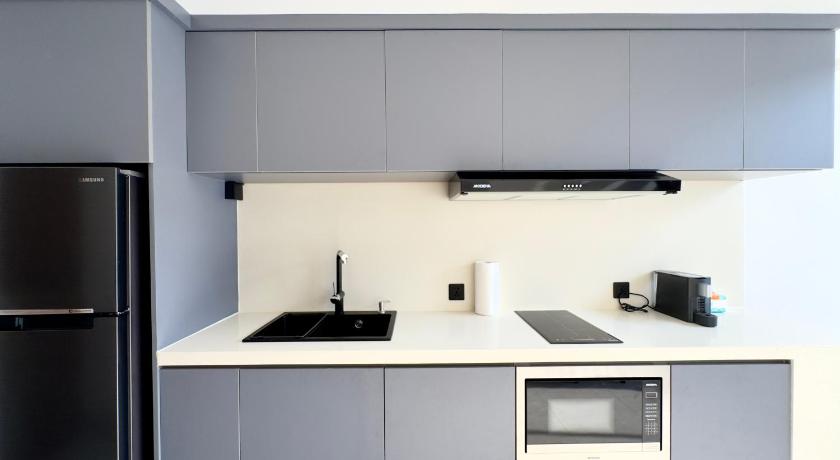 The R Apartment Pererenan - image 34