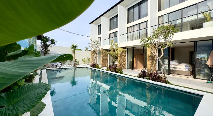 The R Apartment Pererenan - image 16