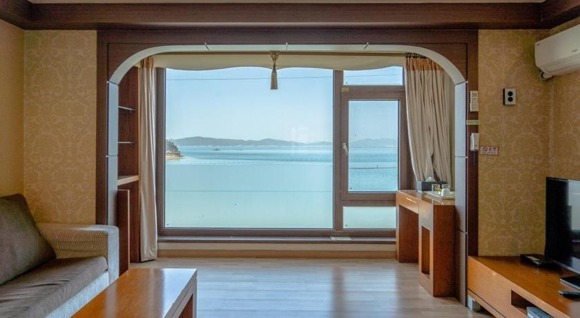 泰安 Taeahn Beach Resortel 4星级 酒店 套房