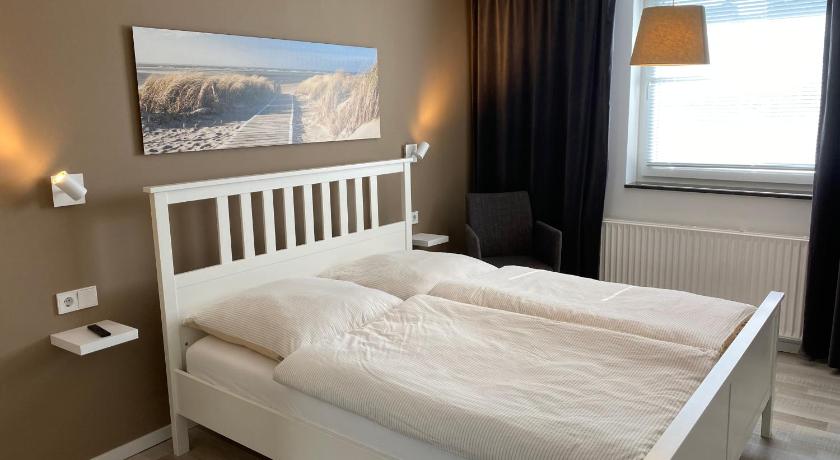 All-In Apartments in Fischeln mit Gartenblick, nahe Dusseldorf - Messe - Airport - HELIOS