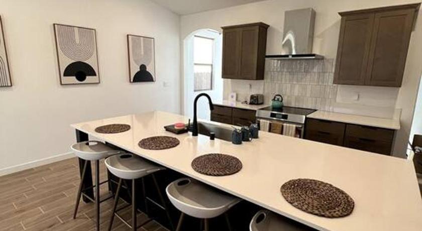 Πολυτελής μοντέρνα απόδραση 2BR 2BA