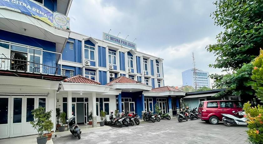 Wisma PKBI Jabar Mitra RedDoorz – Bandung, KY