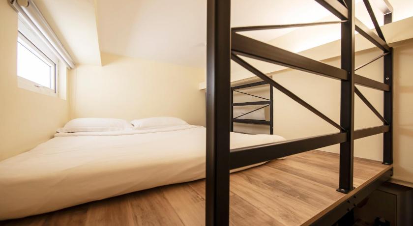 Image of Superior Loft 3