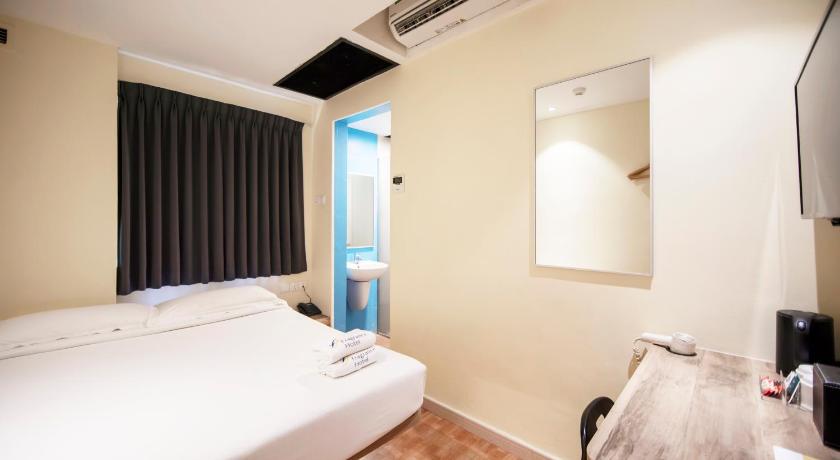 Image of Superior Room 5