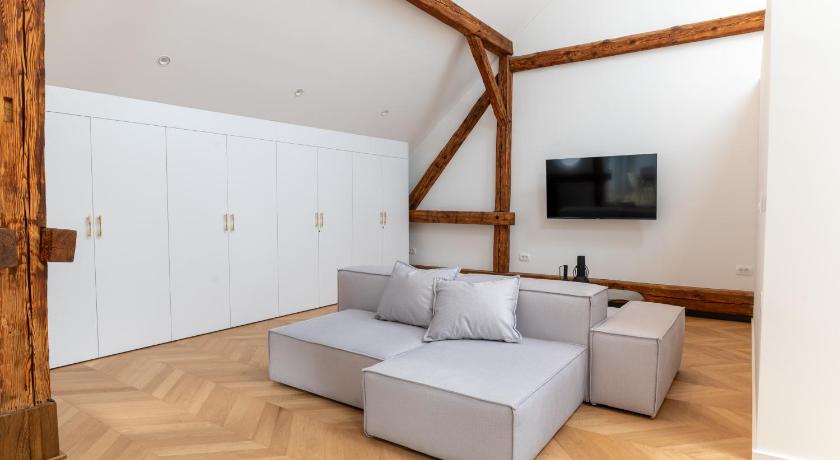 斯洛文格拉德茨 Villa Elizabeth - Mansard Apartment for 4 5星级 单人房 景观