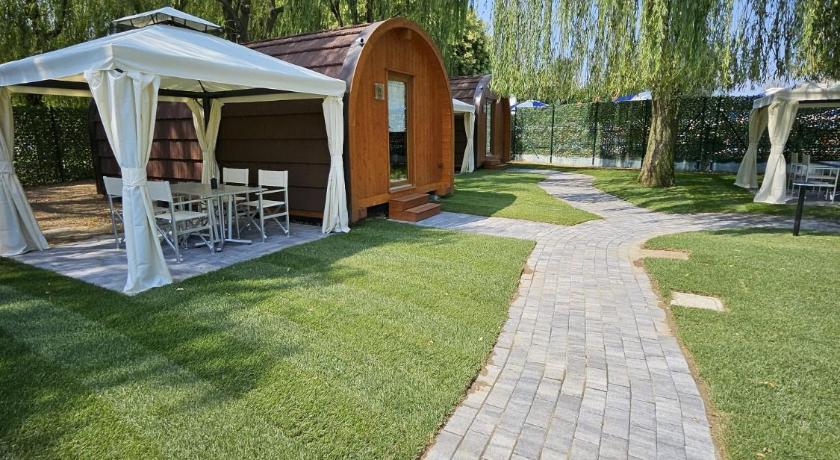 Vicolungo Glamour Lodge & SPA - Free SPA Hot Tub e Sauna