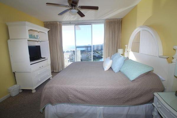 Image of Three-Bedroom Apartment 4
