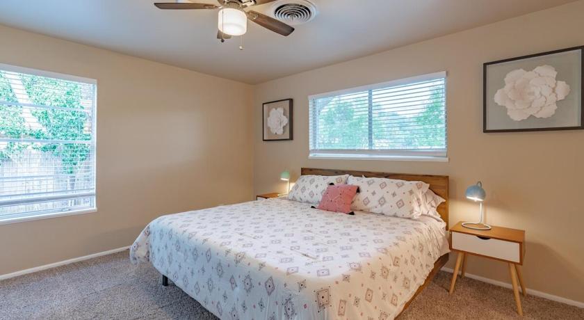 サンアントニオ Texas Vacation Home, Game Room & POOL by Sixflags 5つ星 宿泊施設 ロビー