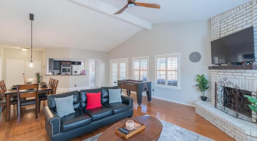 サンアントニオ Beautiful Home with Pool, Games & Covered Patio 4つ星 宿泊施設 ロビー