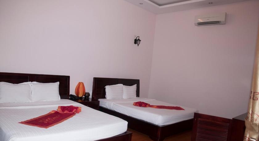 Image of Deluxe Family Room 1