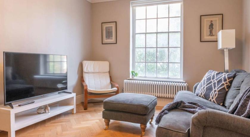 Modern 2BR in Chic Marylebone Location - image 9