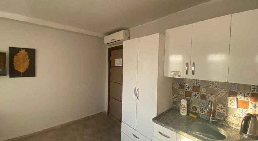 R&W Suites - image 3