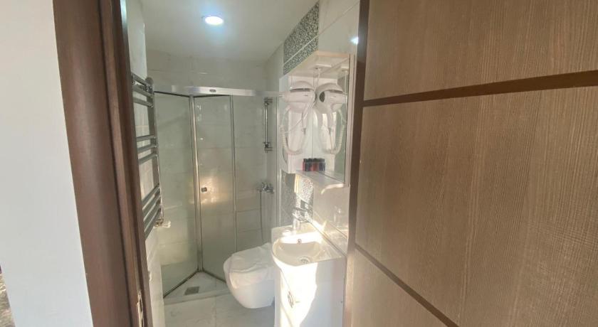 R&W Suites - image 13