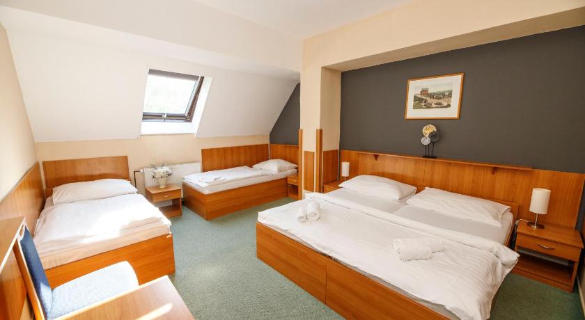 Image of Quadruple Room 0