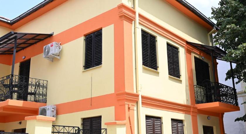 Station 44 Apartments