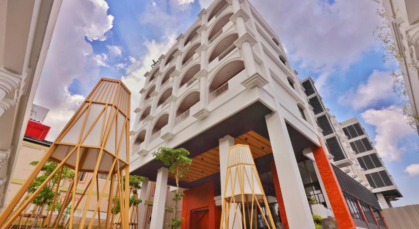 Patra Malioboro Hotel