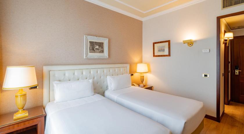 Image of Superior Double or Twin Room 9