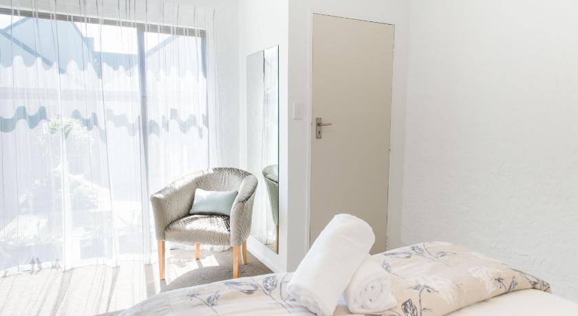 Image of Studio Suite 4
