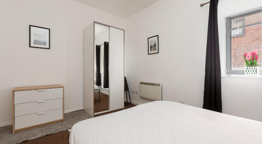 Image of One-Bedroom Apartment 0