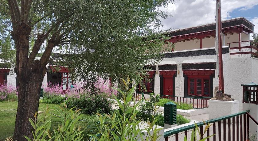 Lharimo Hotel (Leh) Ladakh - image 12