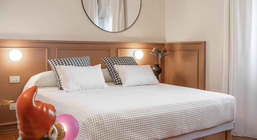 Scarlea Rooms