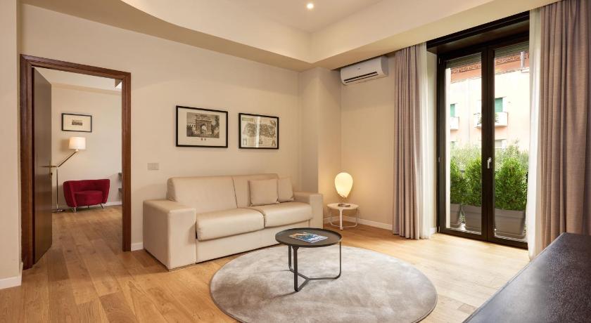 Antum Hotel