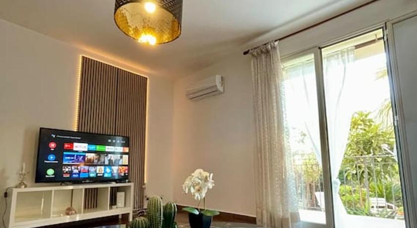 Loriano Apartment